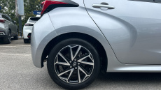 Toyota Yaris 1.5 Hybrid Design 5dr CVT Hybrid Hatchback
